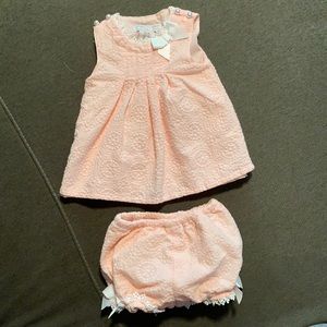 Never worn & NWOT Catherine Malandrino 6-9 months